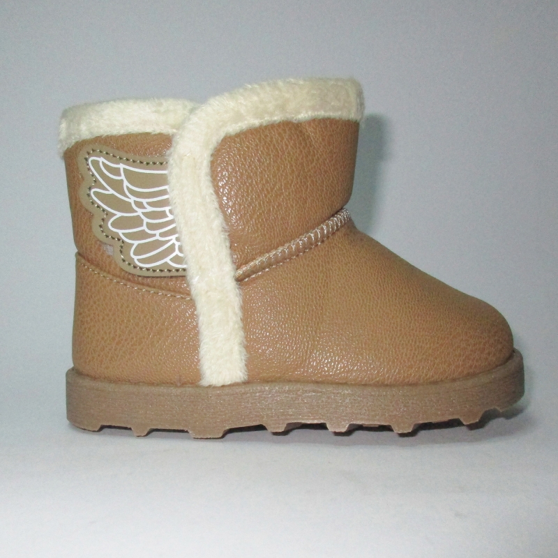 uggi-baby-sky-vinnica--1447706471